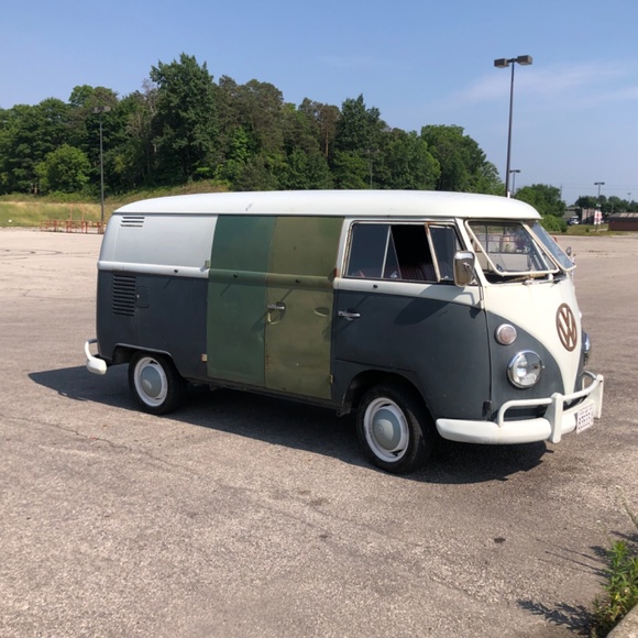 Meet your Posher, Alexandra (Alexia) - Picture 7 of 8